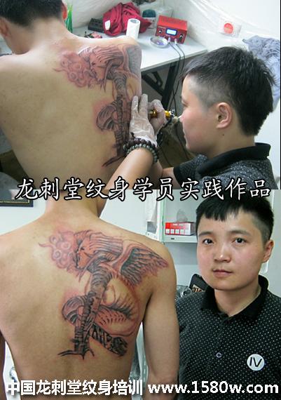 安徽学纹身学员徐莉美女天使纹身作品