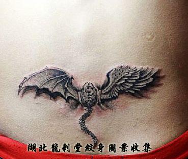 恶魔与天使翅膀纹身图案